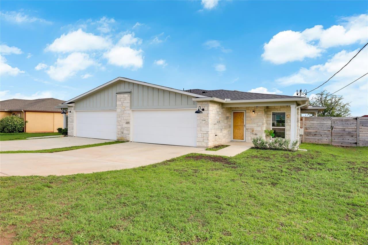 20109  Travis Dr photo 3