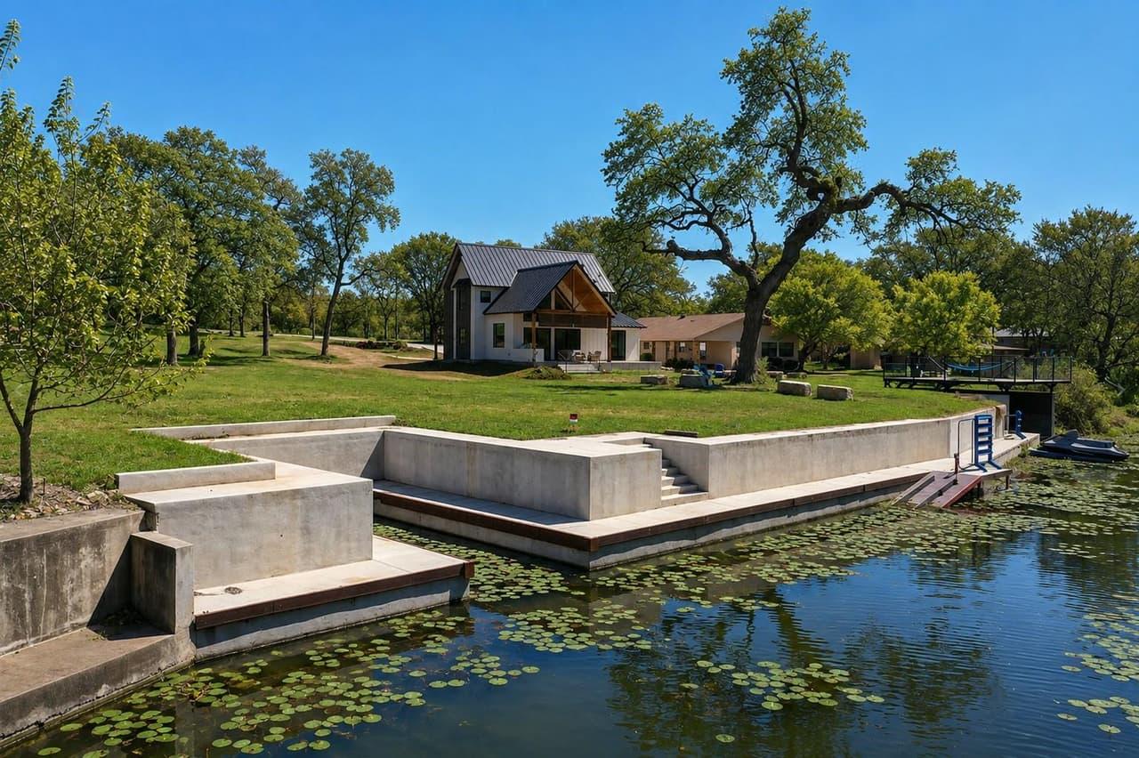 612  Pecan Creek None photo 2