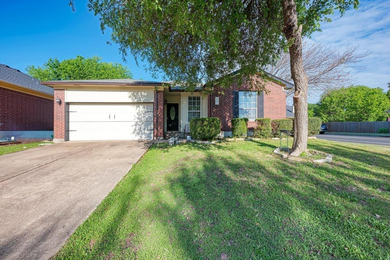 20810  Jumpers Delight Ln