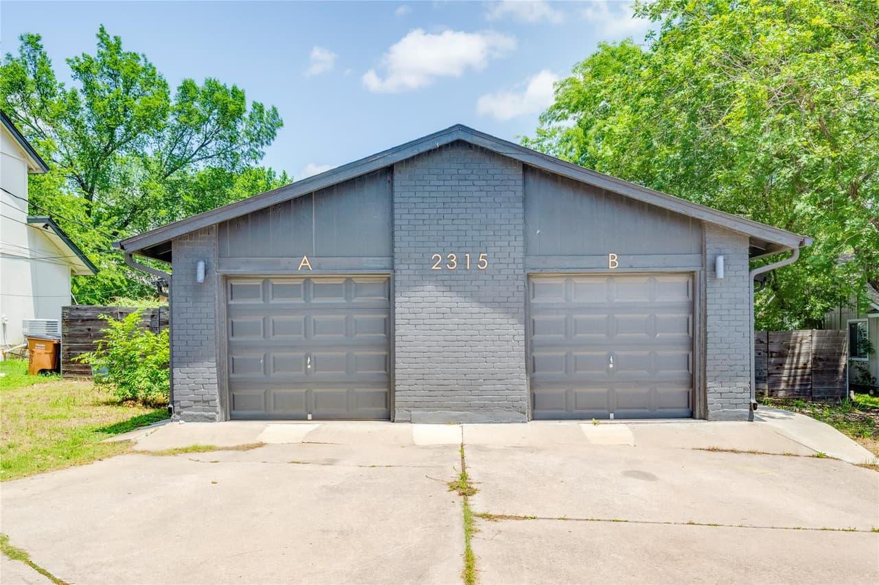 2315  Burleson Rd