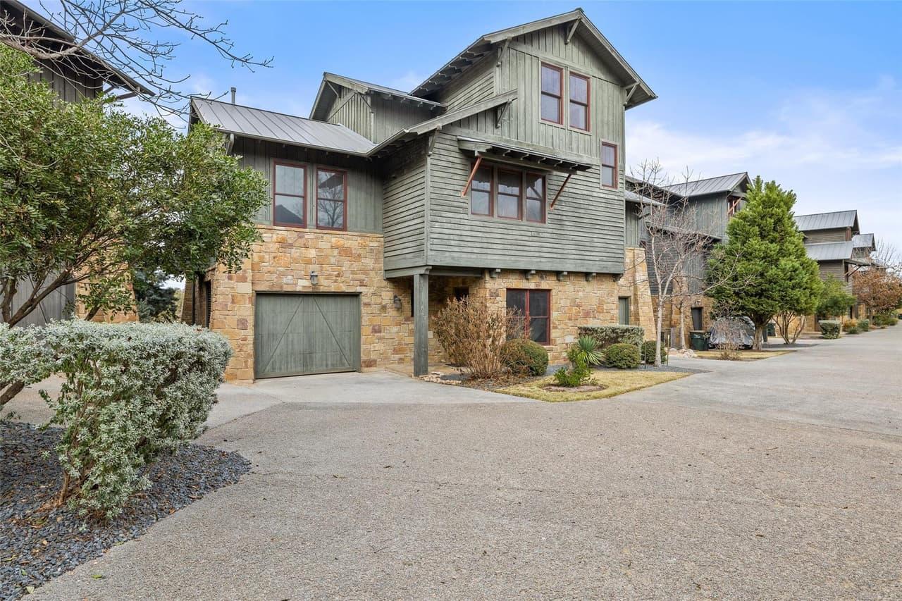 2217  Seabiscuit Cv  #127 photo 3