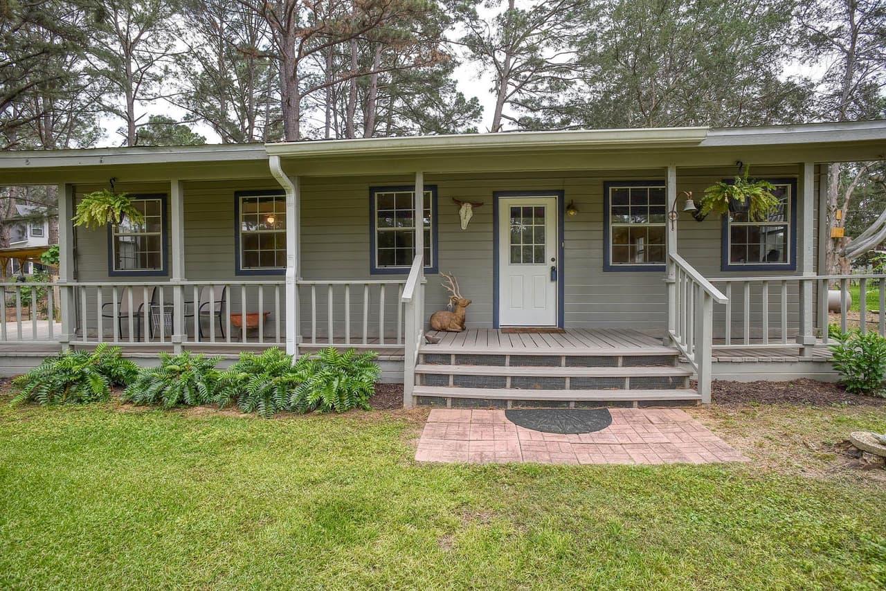 121  Pony Grass Ln photo 2