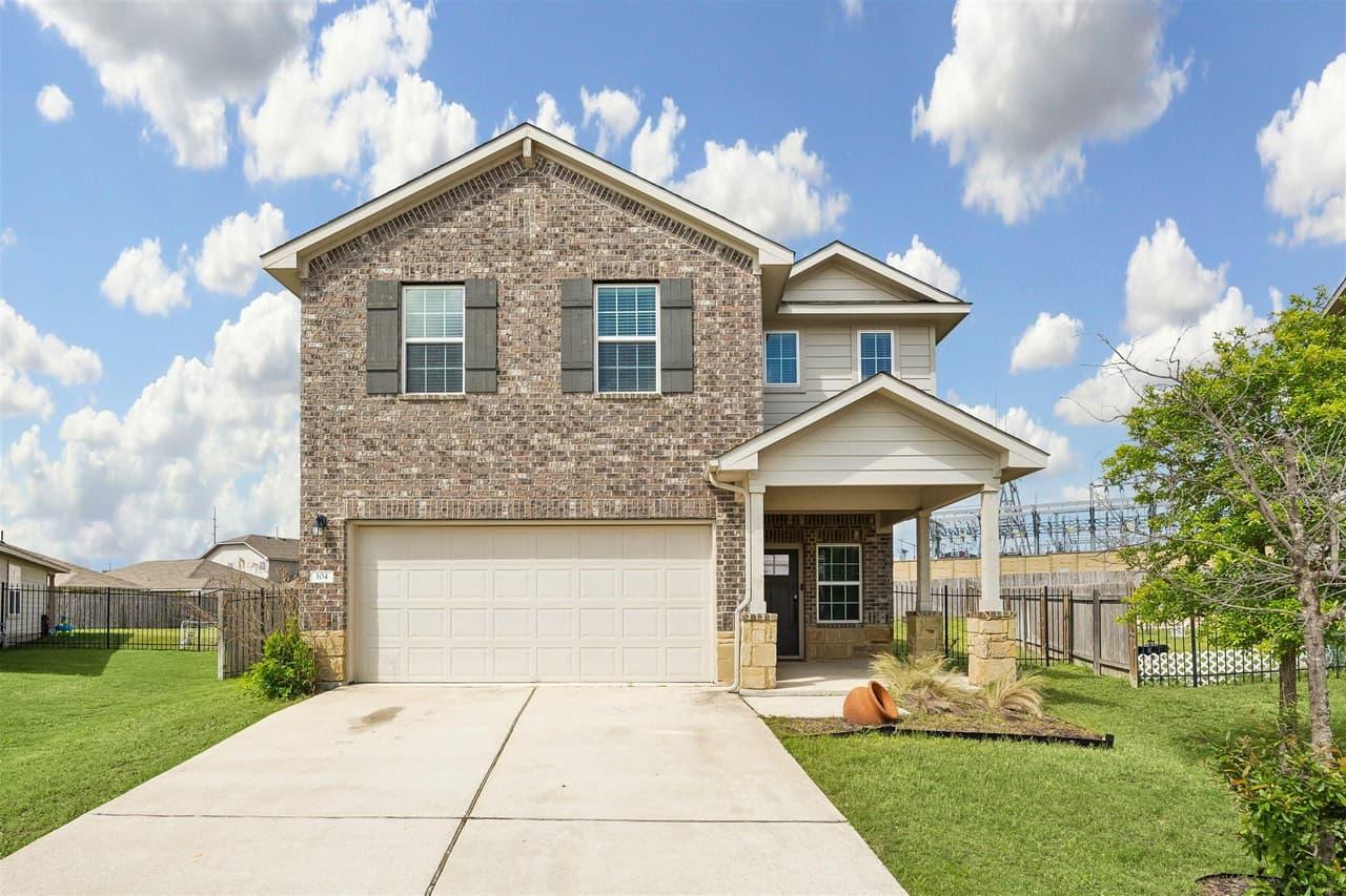 104  Blue Sage Dr