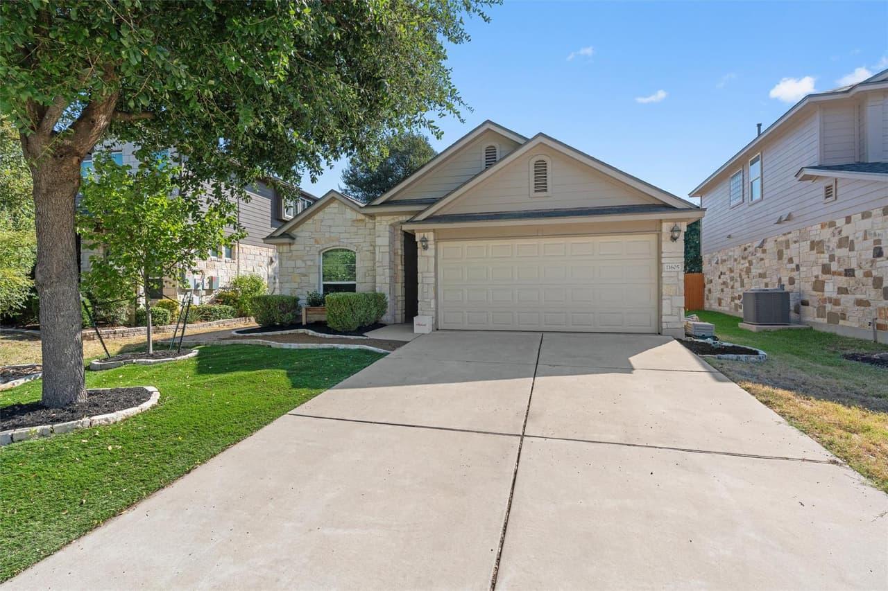11605  Faubian Ln photo 2