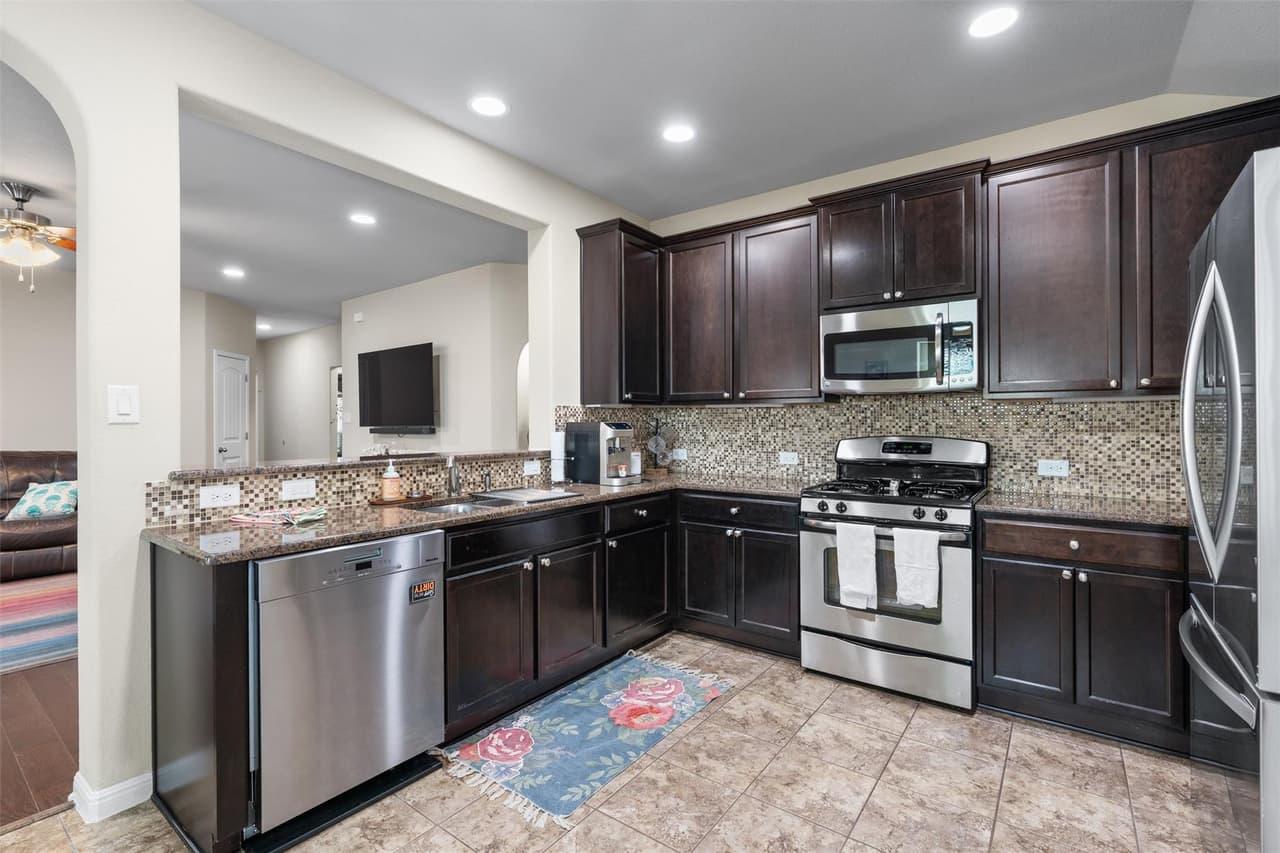 11605  Faubian Ln photo 5