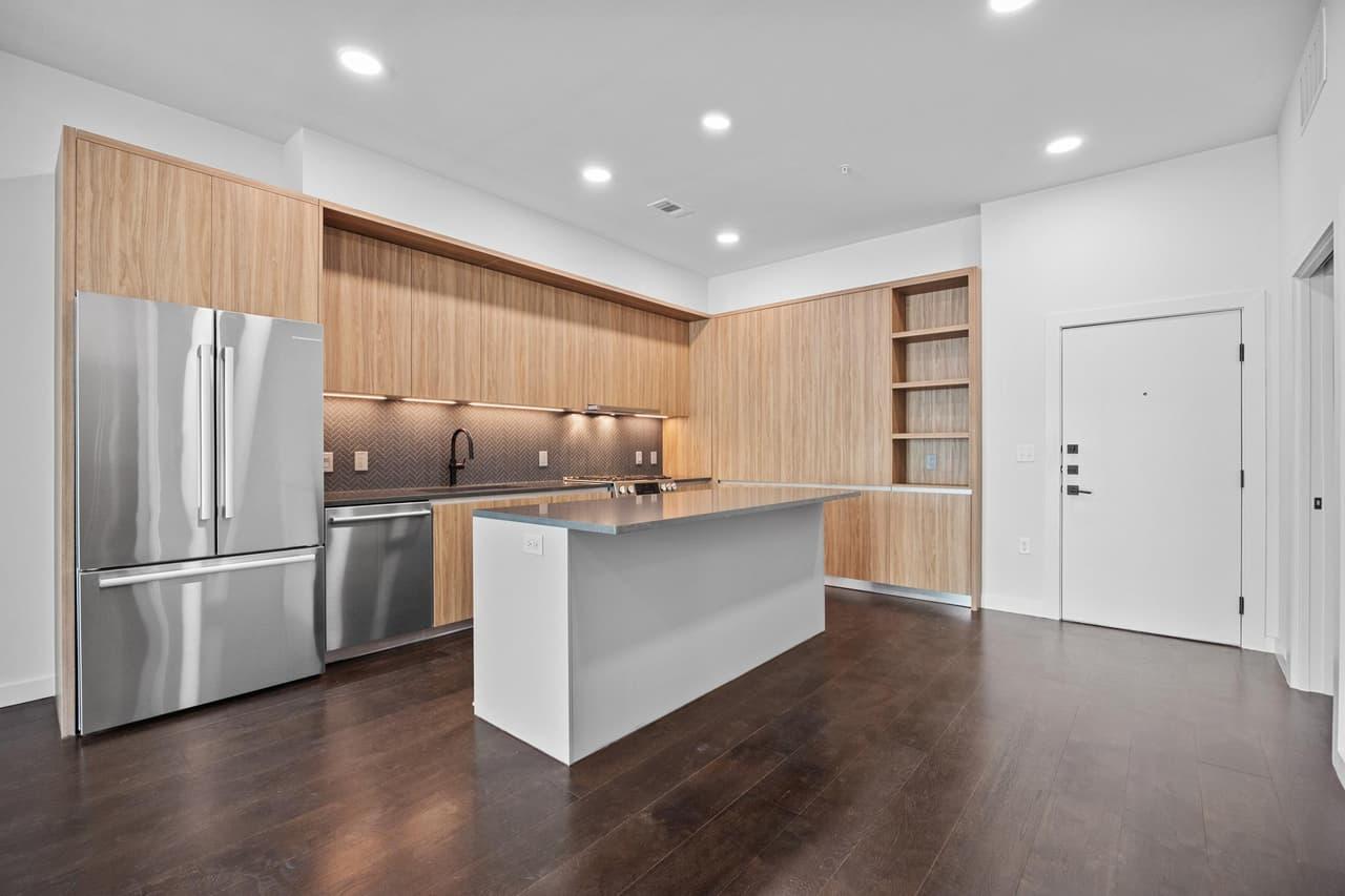 2209 S 1st St  #116 photo 5