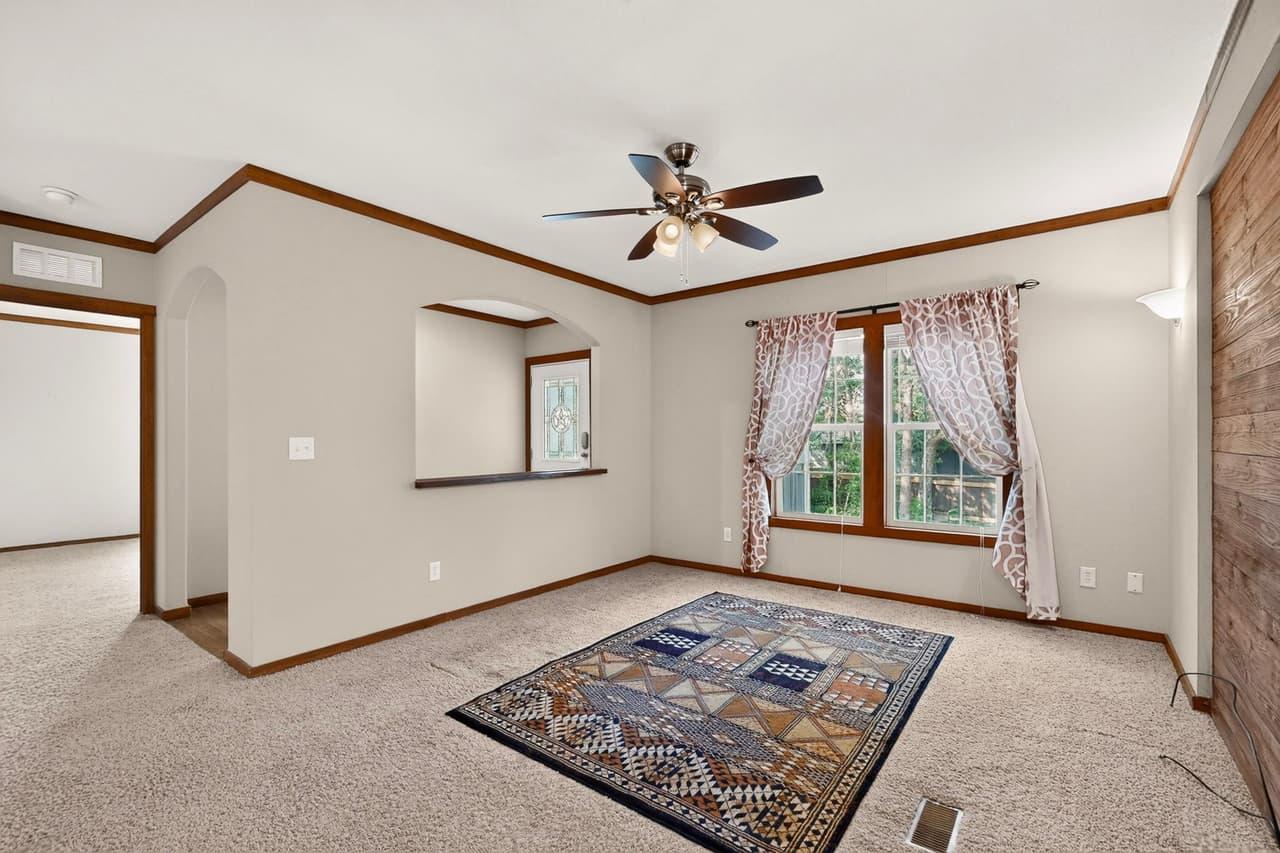 300  Flaming Oak Dr photo 6
