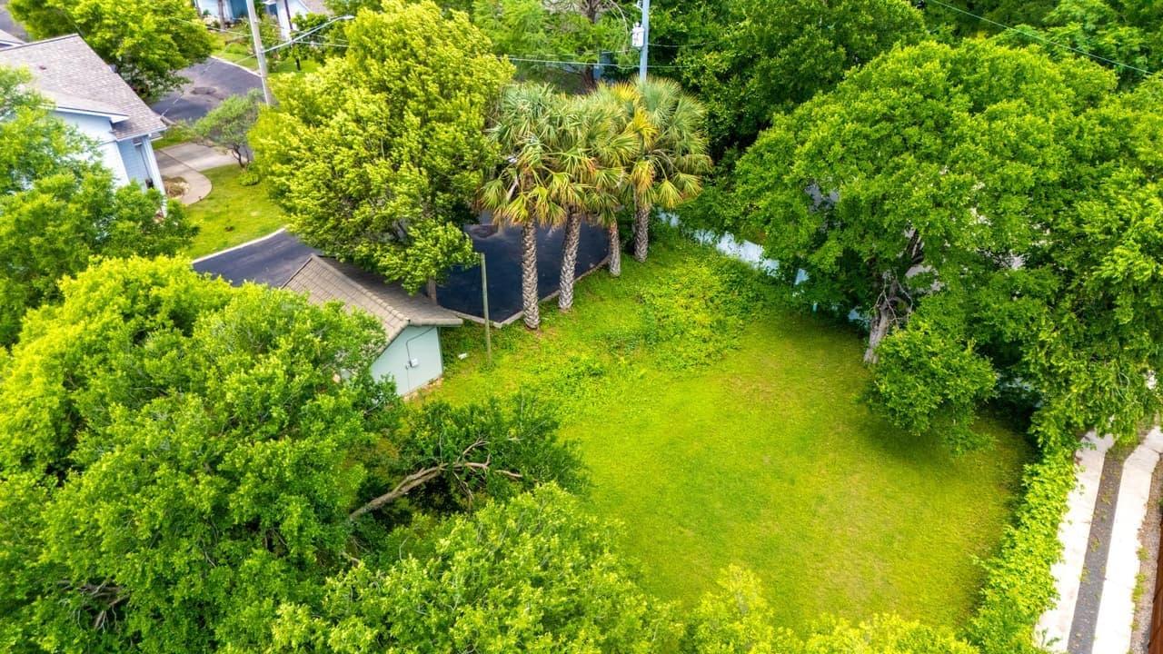 7312 E Ben White Blvd  #18
