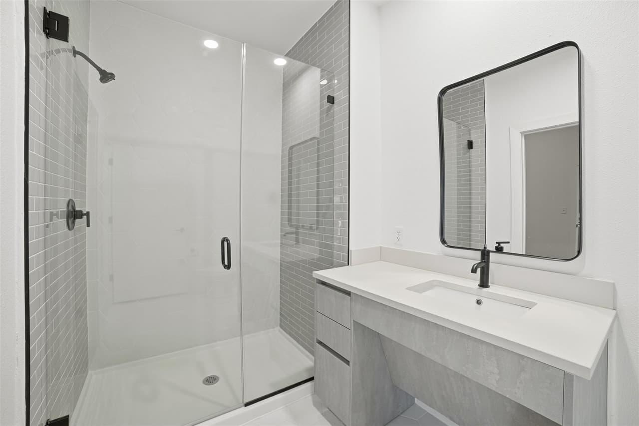 4315 S Congress Ave  #104 photo 6
