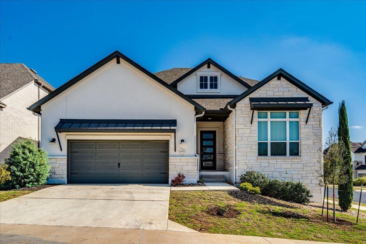1533  Jay Wolf Dr