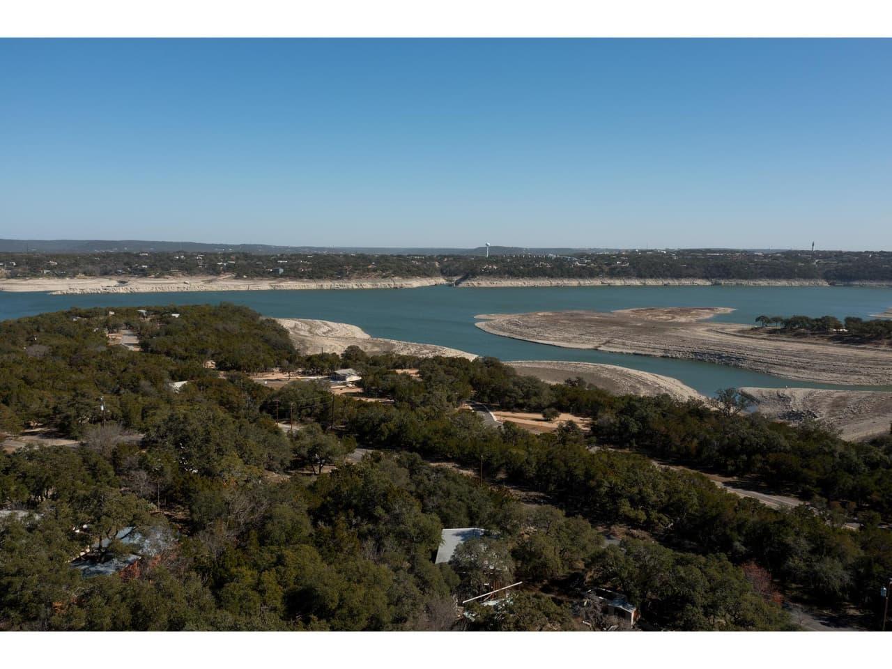 3504  Rainbow Hollow Dr photo 4