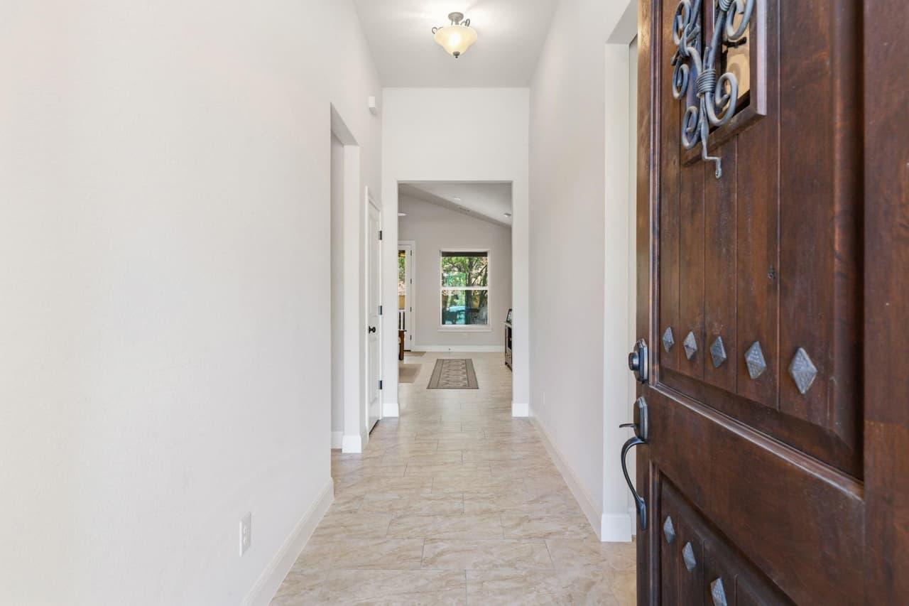 18817  Kelly Dr photo 5
