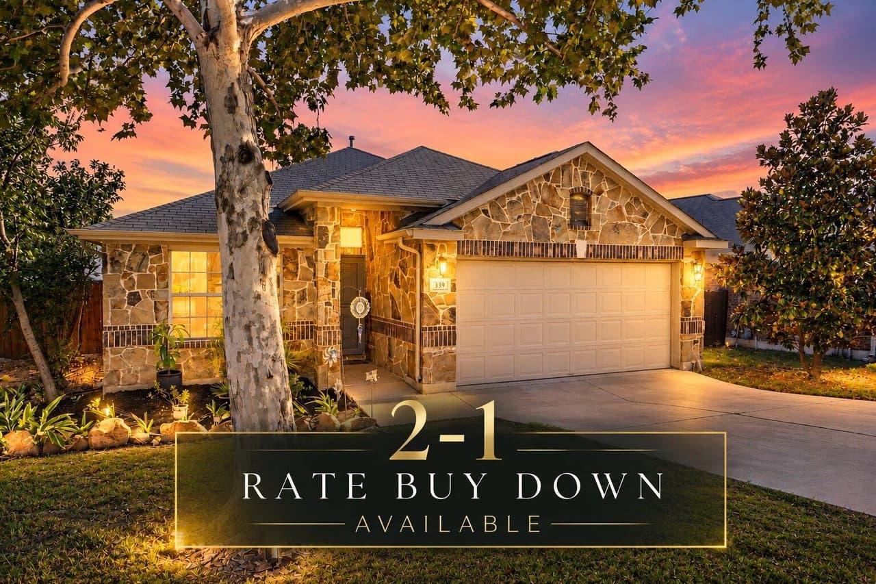 339  Strawberry Blonde Dr