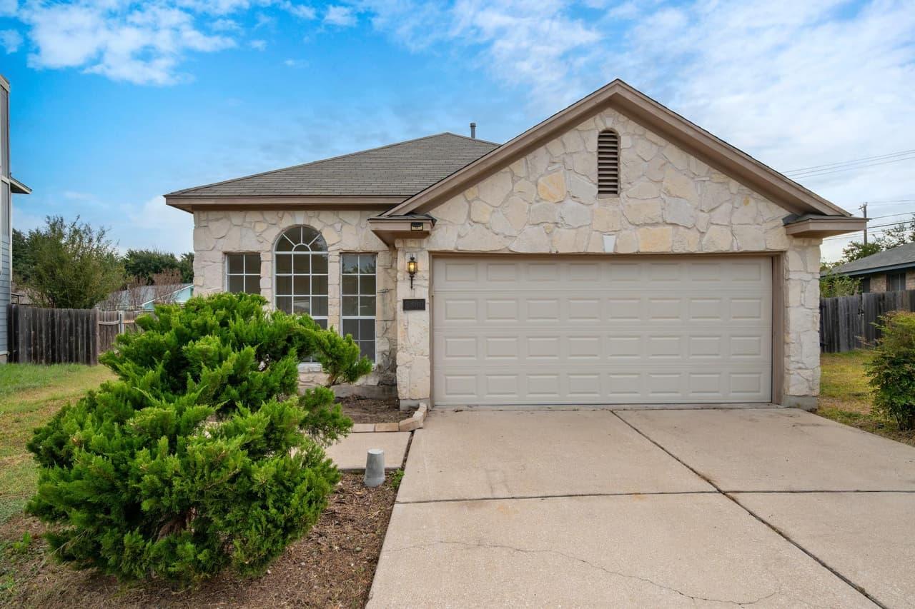 2800  Single Trace Ct photo 3
