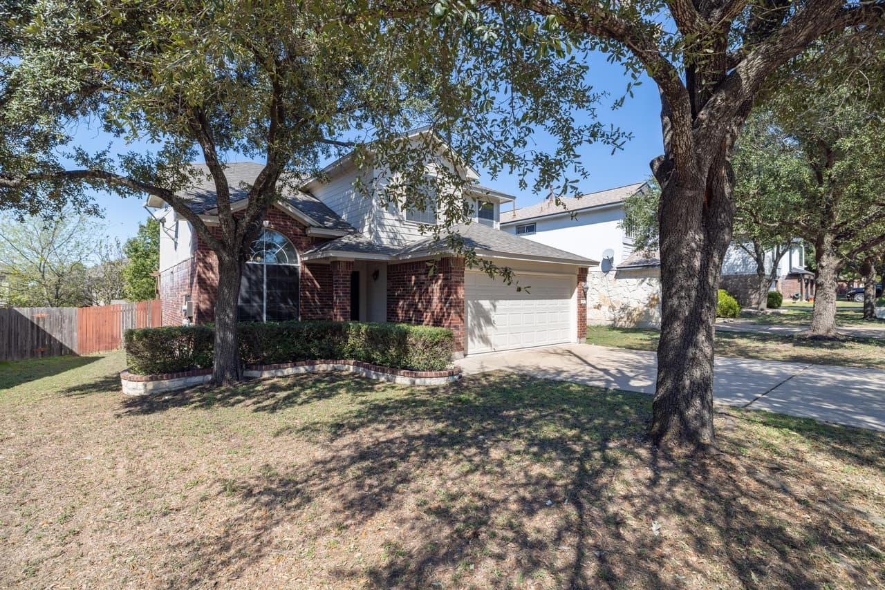 17308  Valentine Dr photo 2