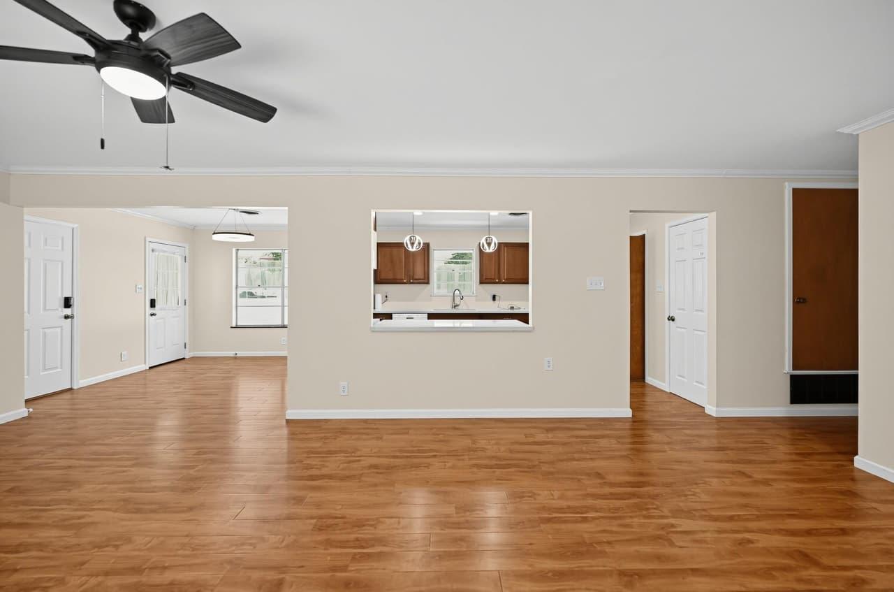 1611  Mesquite Ln photo 6