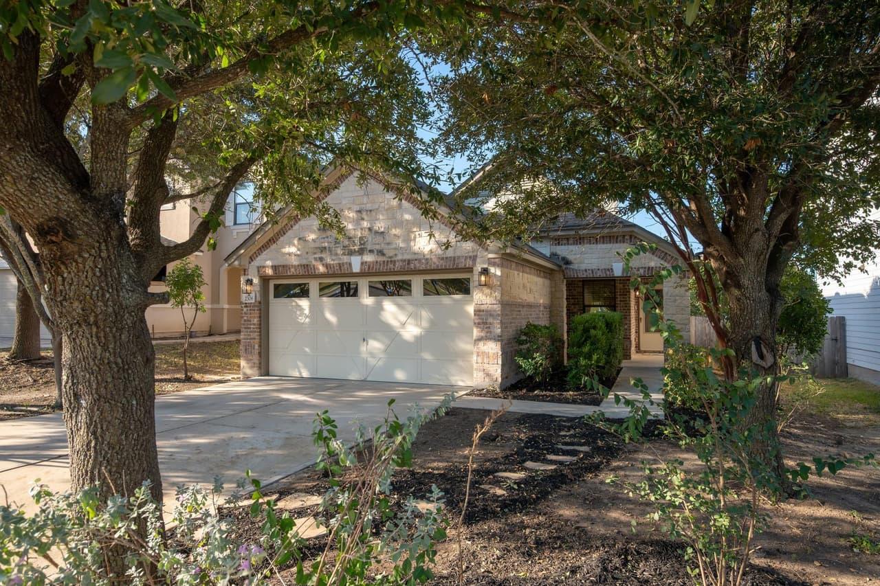 2306  Kuykendall Dr photo 3