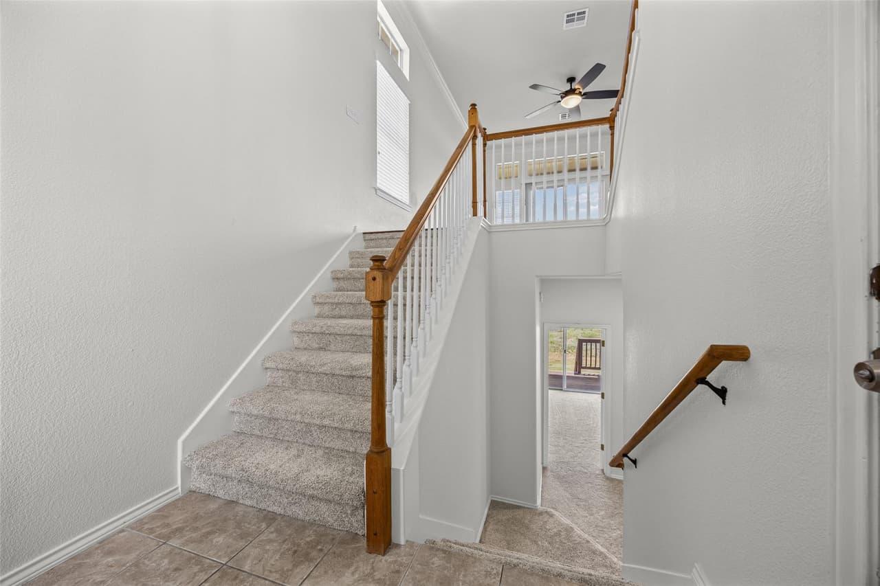 20911  Waterside Dr  #9 photo 3