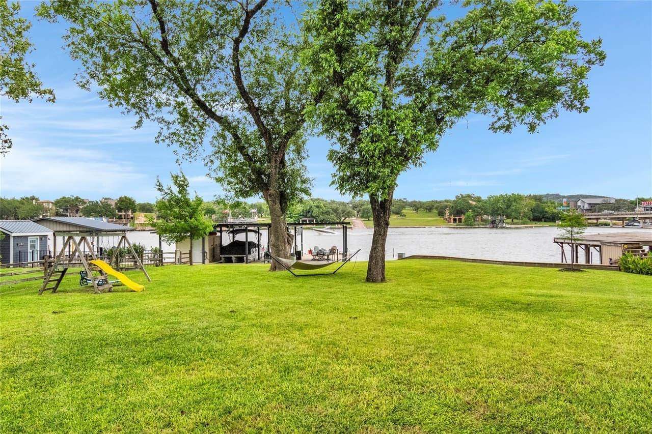 124  Riverbend Lane None photo 2