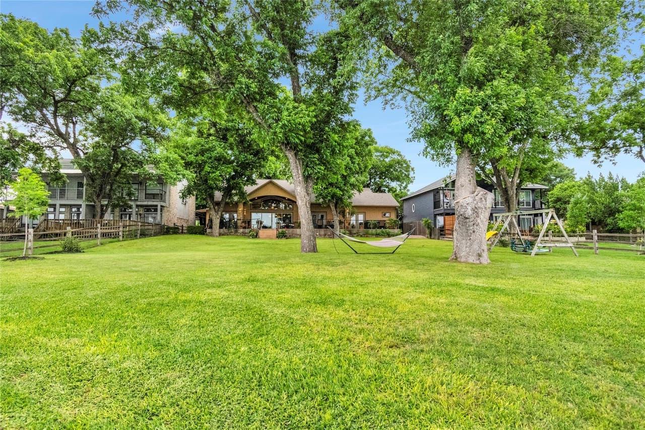 124  Riverbend Lane None photo 3