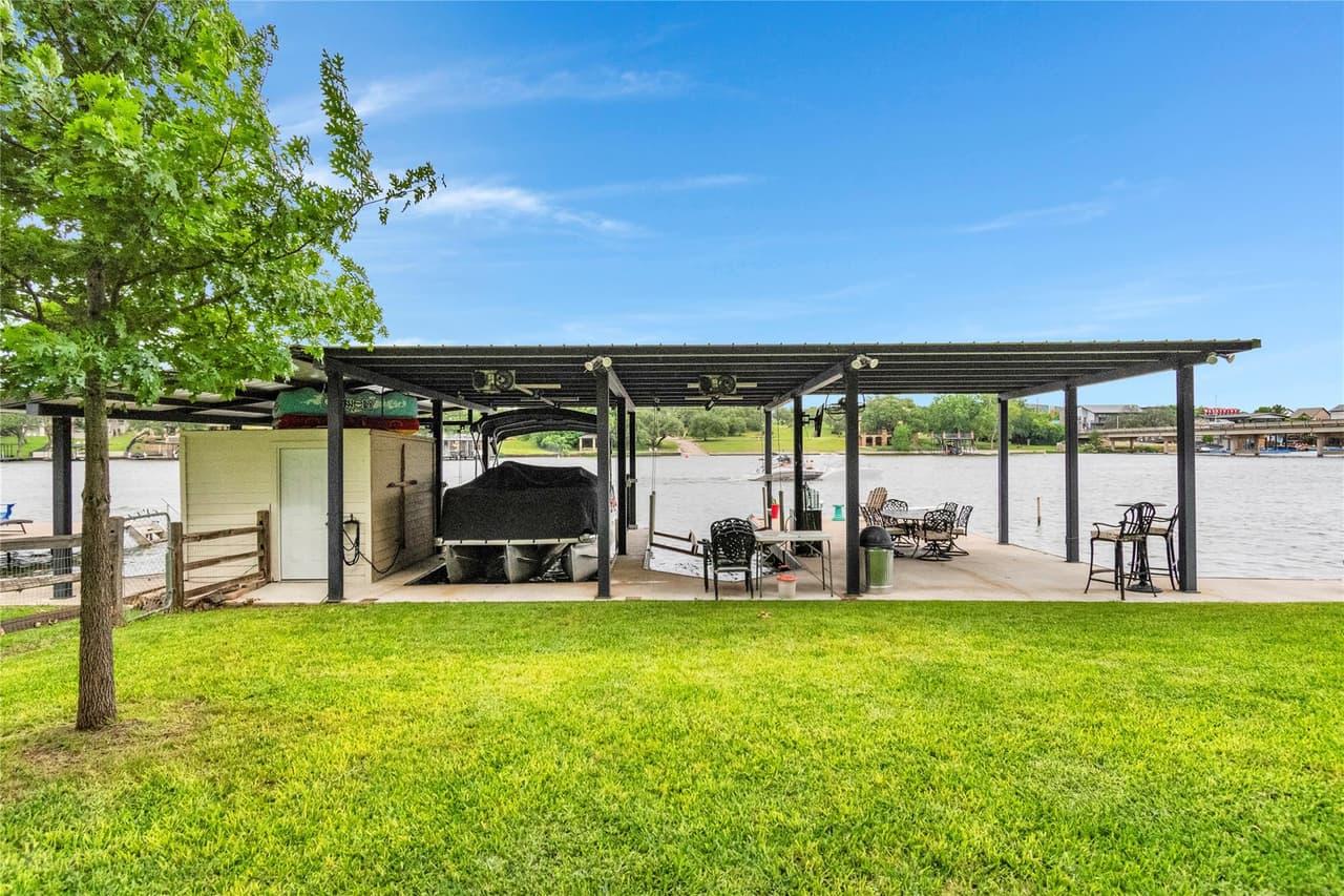124  Riverbend Lane None photo 4