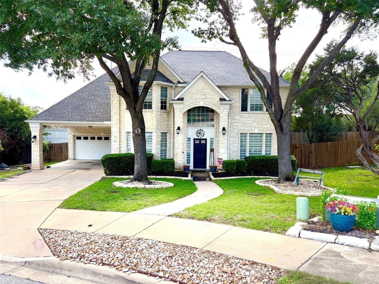 801  Cashew Ln