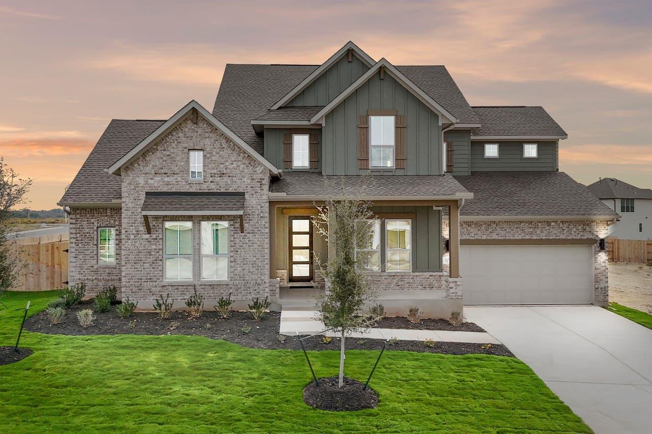 301  Yaklin Dr