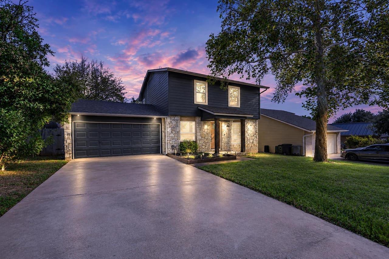 4708  Adelphi Ln