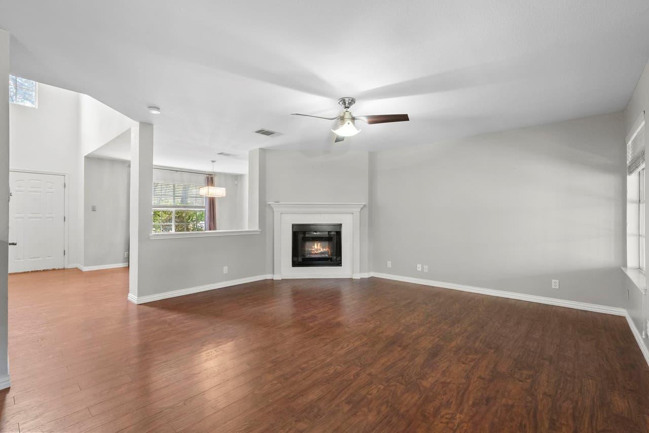 2028  Desco Dr photo 6