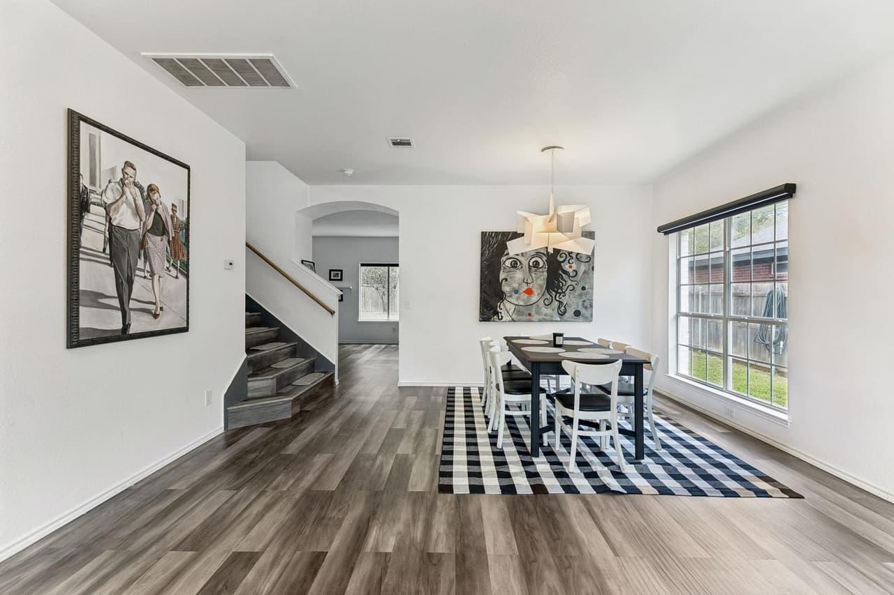 6804  Gabion Dr photo 3