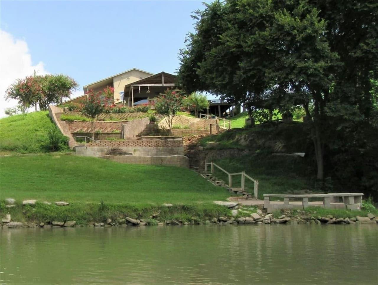 163  El Camino River Rd photo 2