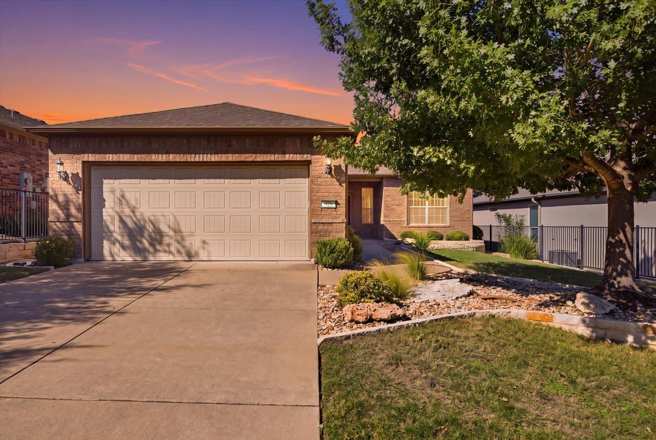 325  Bartlett Peak Dr