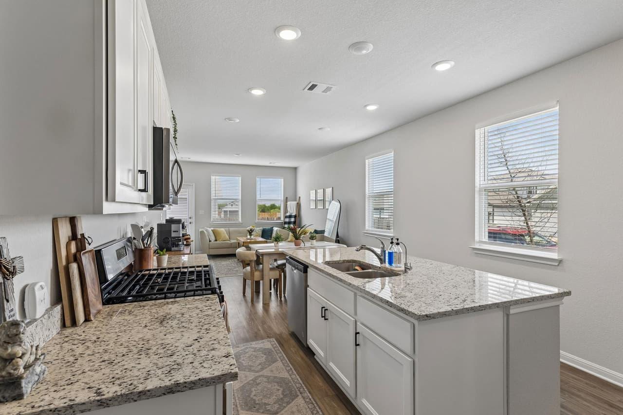 10600  Ridan Way photo 5