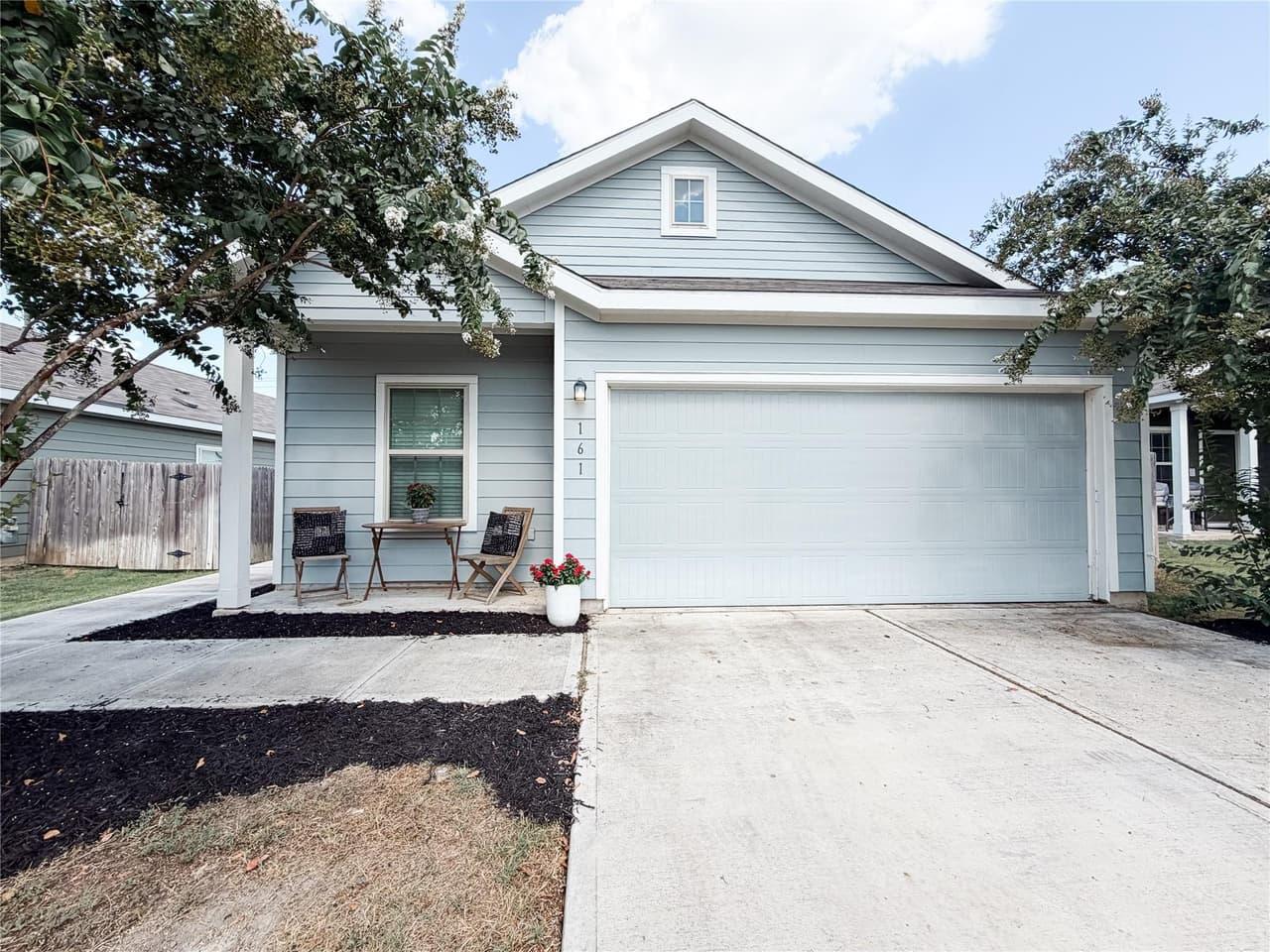 161  Emerald Green Trl photo 2