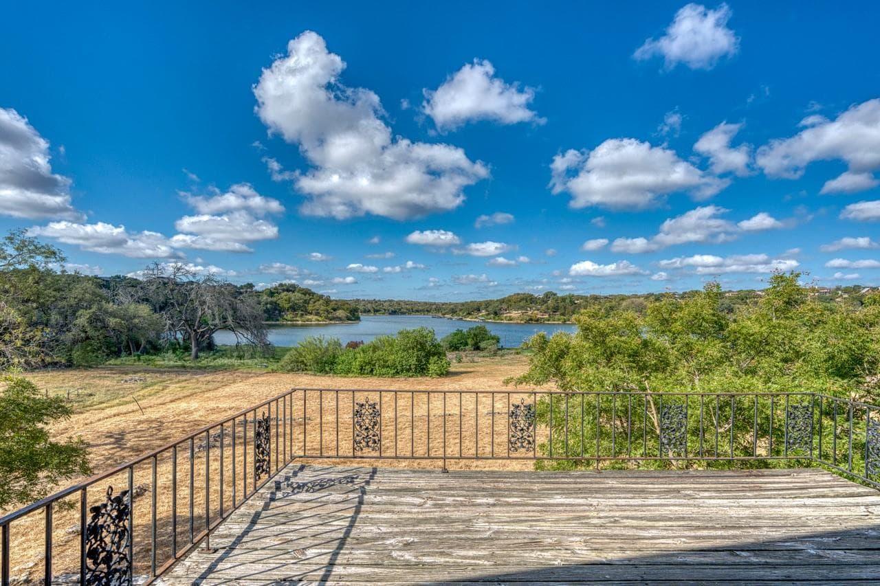 24909  Lake View Dr