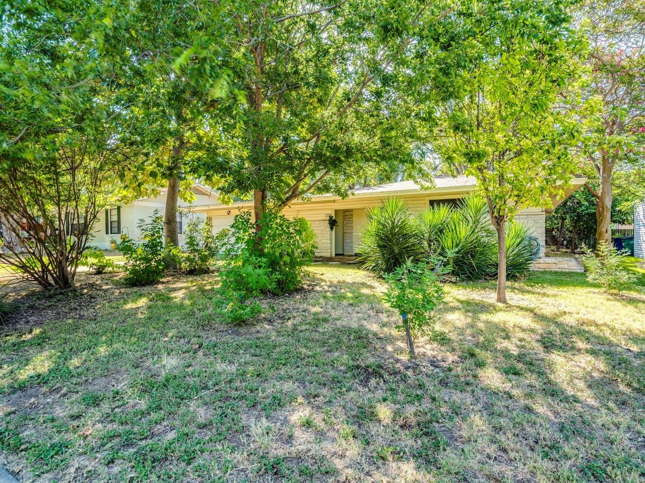 7707  Tisdale Dr photo 2