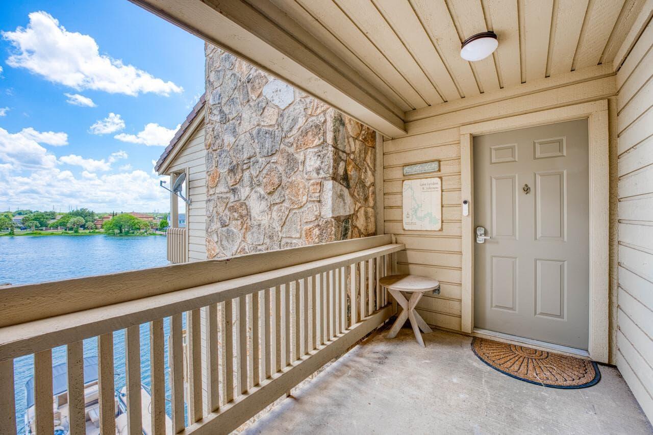 1100  The Cape Rd  #803 photo 5