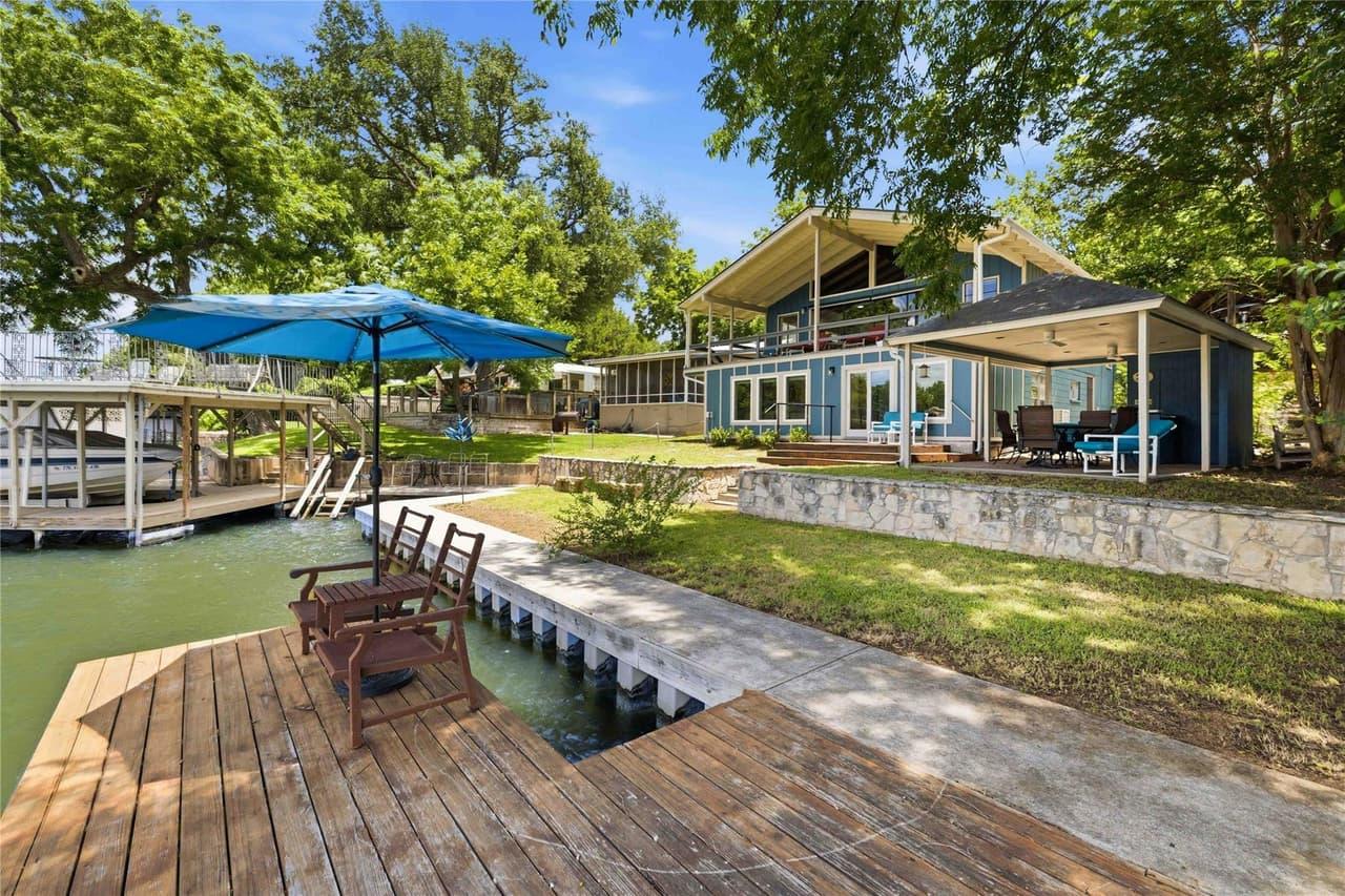 1308  Lakeside Dr
