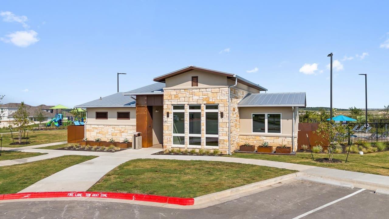 161  MUSTANG LAKE Cir photo 3