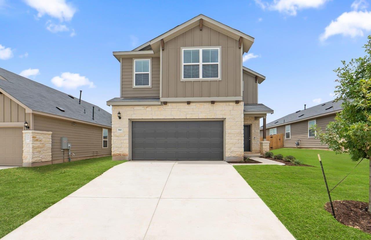 590  Rubber Tree Way