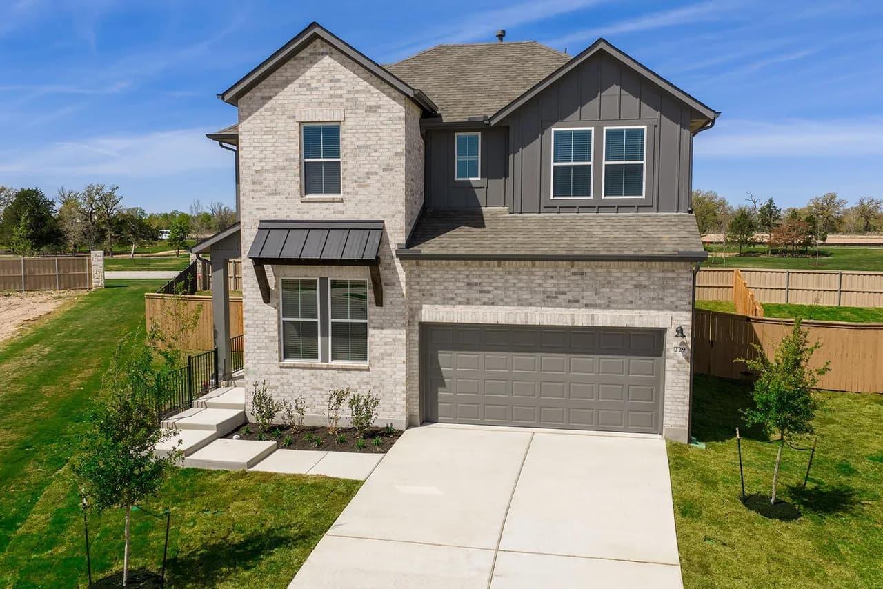 229  Kingswood Dr