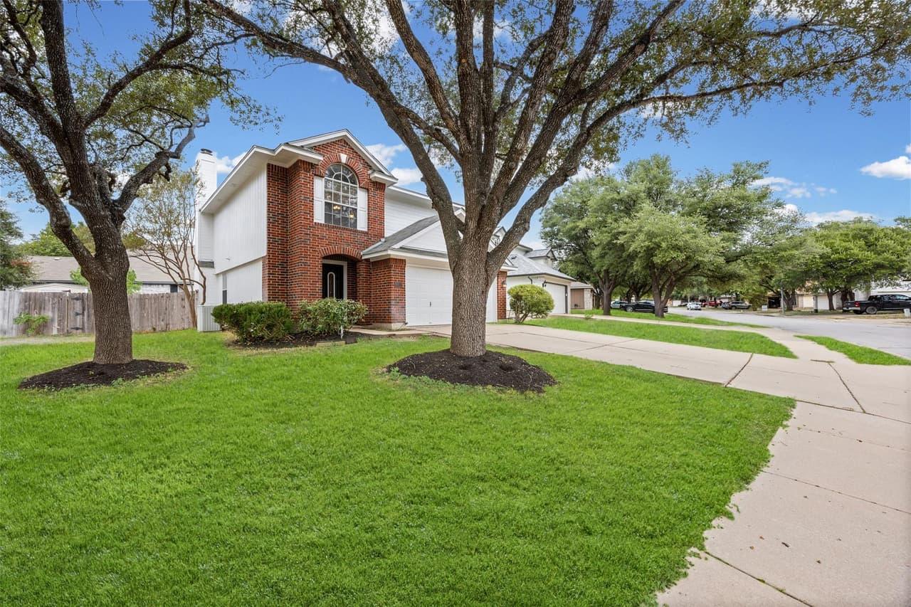 17208  Bushmills Rd photo 2