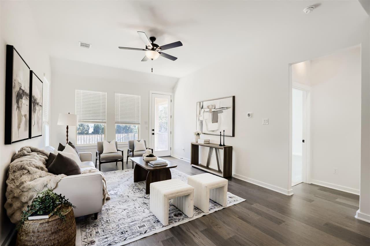 2328  Sawdust Dr photo 3