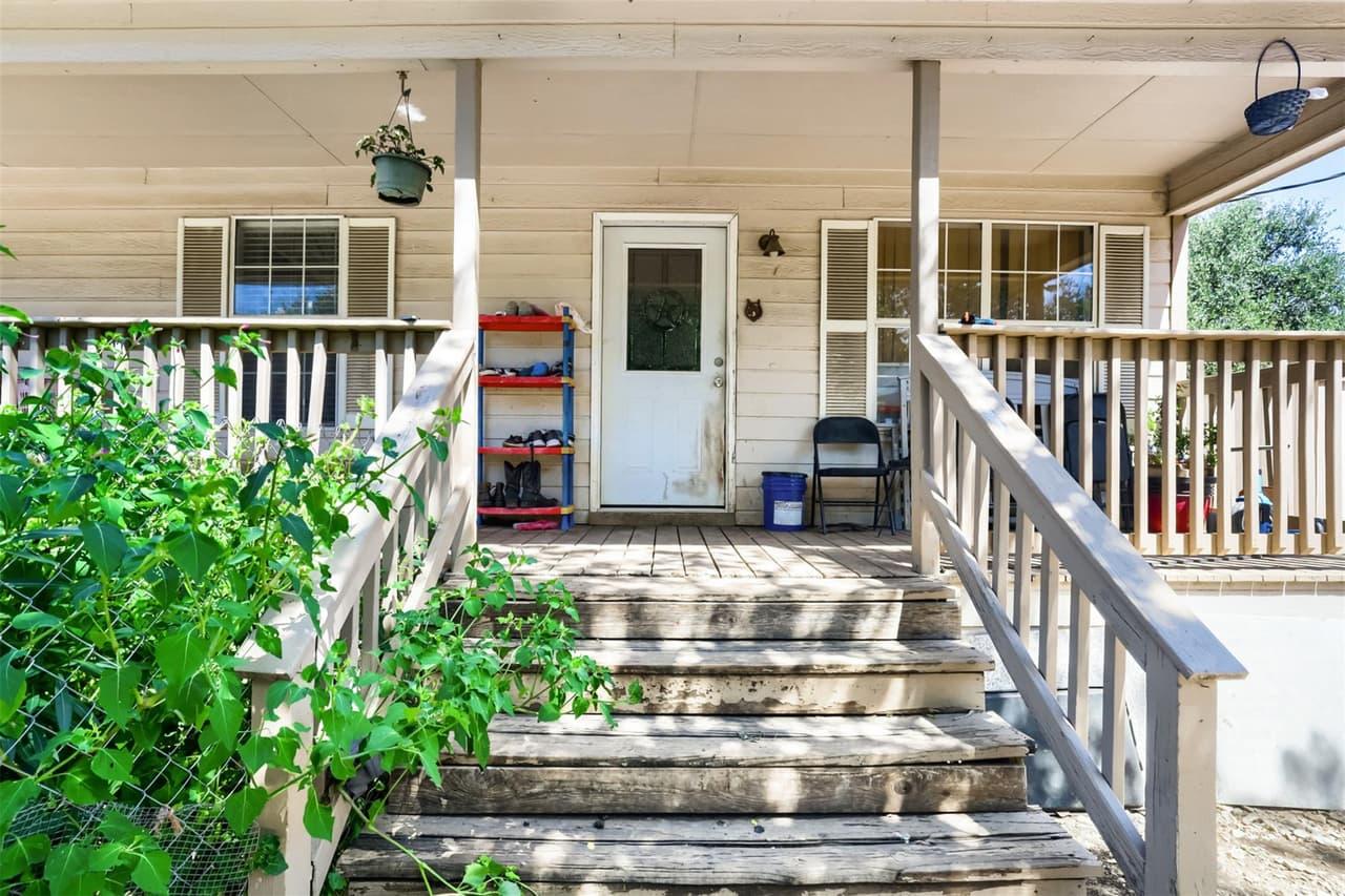 5401  County Road 200 None photo 4