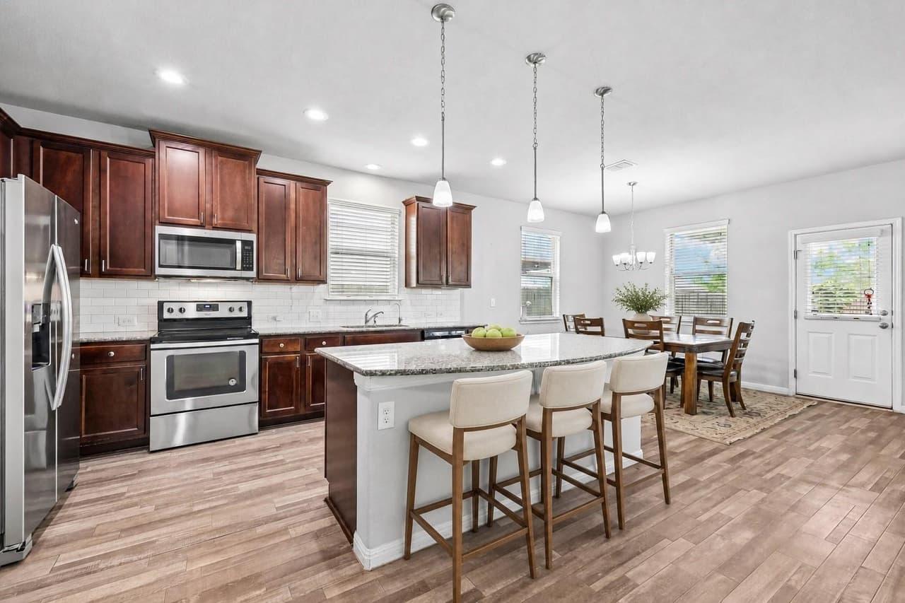 387  Guemal Rd