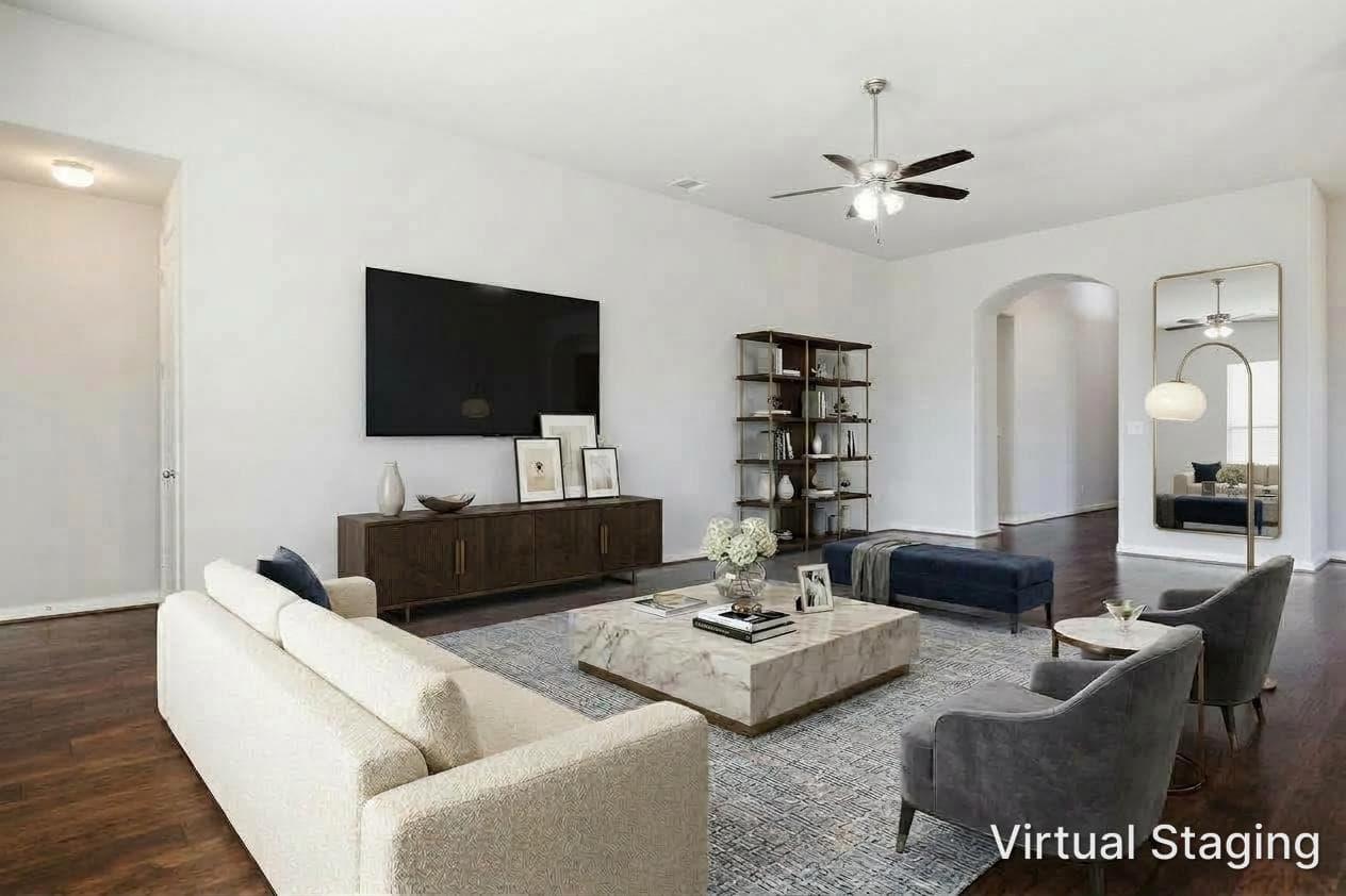 6711  Calabria Dr photo 2