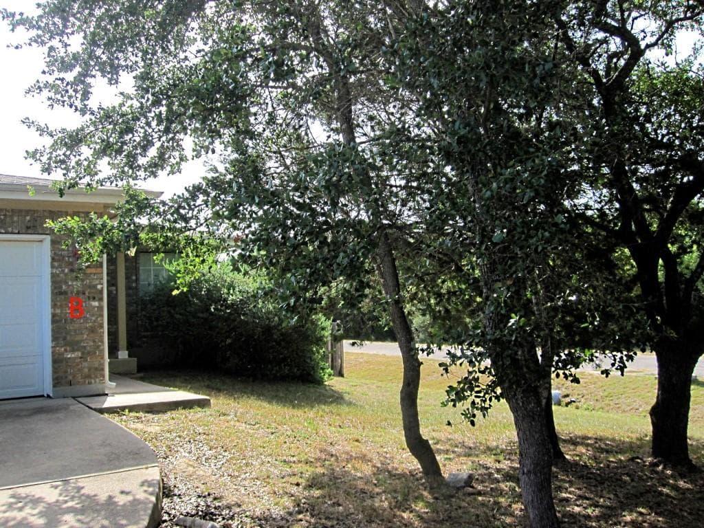 21637  Boggy Ford Rd photo 3