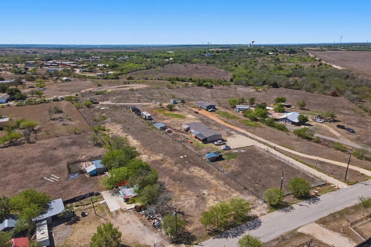 0  Overstreet Cir photo 6