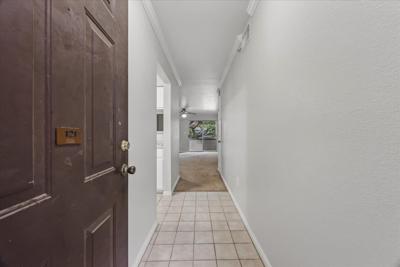 501 W 26th St  #121 photo 2