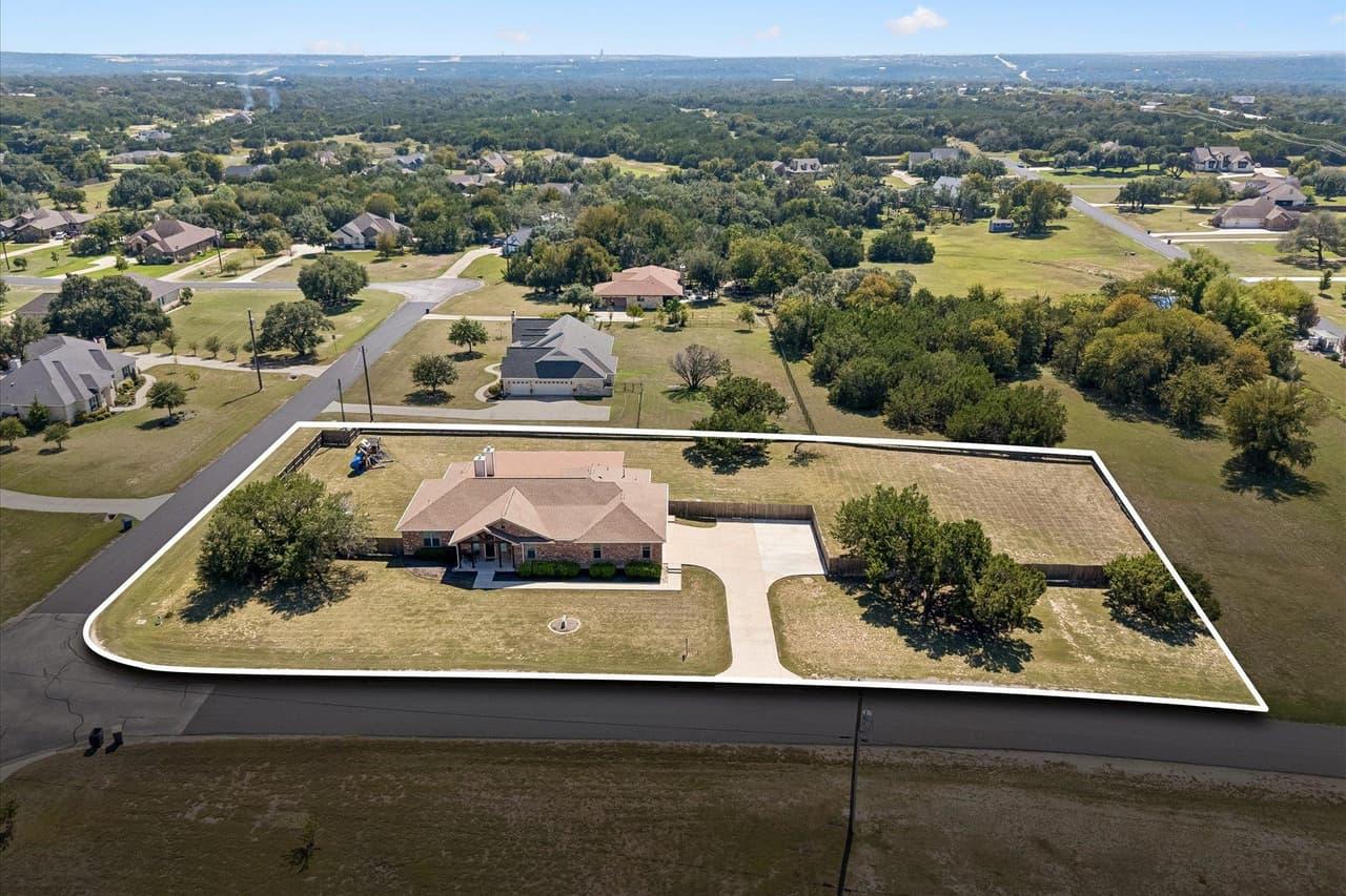 212  Christine Ln